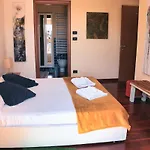 Sabrina With Sea View, Pool, Parking * 阿尔玛·迪·塔吉亚