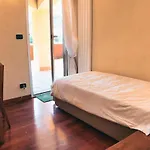 别墅 Sabrina With Sea View, Pool, Parking