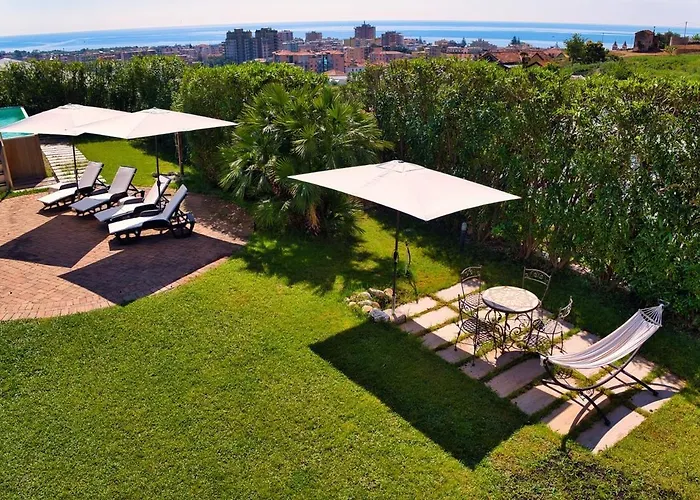 Sabrina With Sea View, Pool, Parking Villa Arma di Taggia